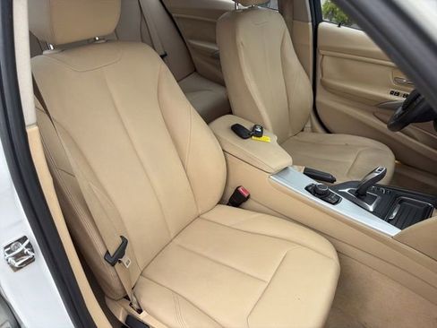 Used 2012 BMW 328i Sedan RWD image 12