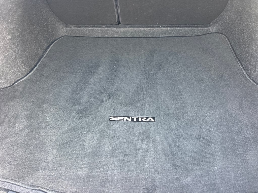 Used 2020 Nissan Sentra SR w/ Trunk Package FWD image 19