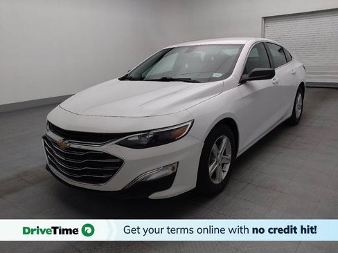 Used 2022 Chevrolet Malibu LS FWD image 1