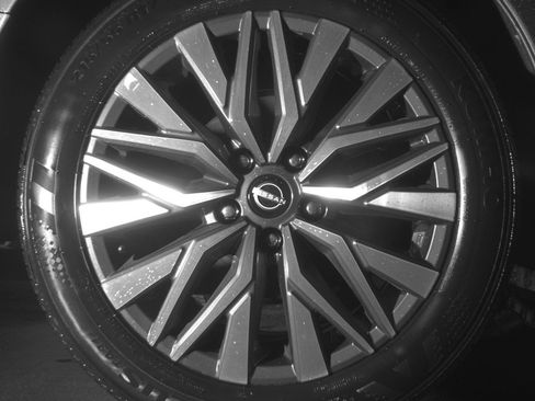 Used 2025 Nissan Altima 2.5 SV image 15