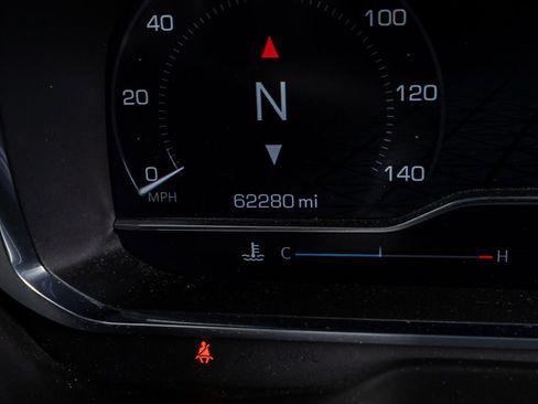 Used 2022 GMC Yukon XL AT4 w/ AT4 Premium Plus Package image 20