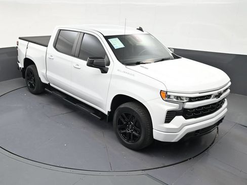 Used 2022 Chevrolet Silverado 1500 RST RWD image 18