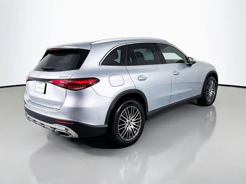 Used 2026 Mercedes-Benz GLC 300 4MATIC image 9