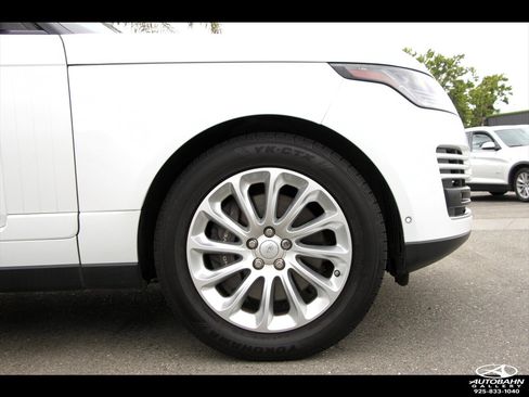 Used 2019 Land Rover Range Rover HSE AWD/4WD image 10