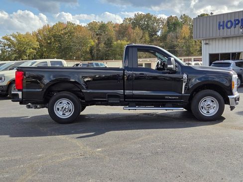 New 2025 Ford F350 XL w/ XL Chrome Package RWD image 4