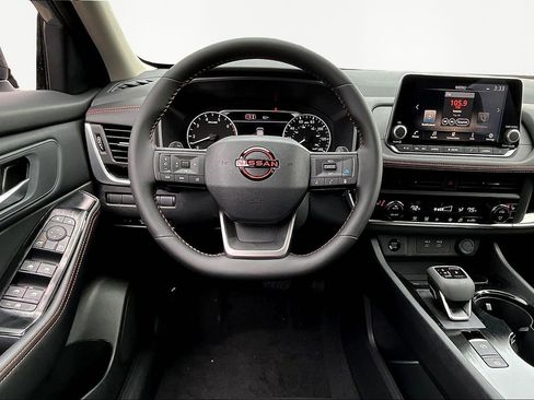 New 2026 Nissan Rogue SV AWD/4WD image 9