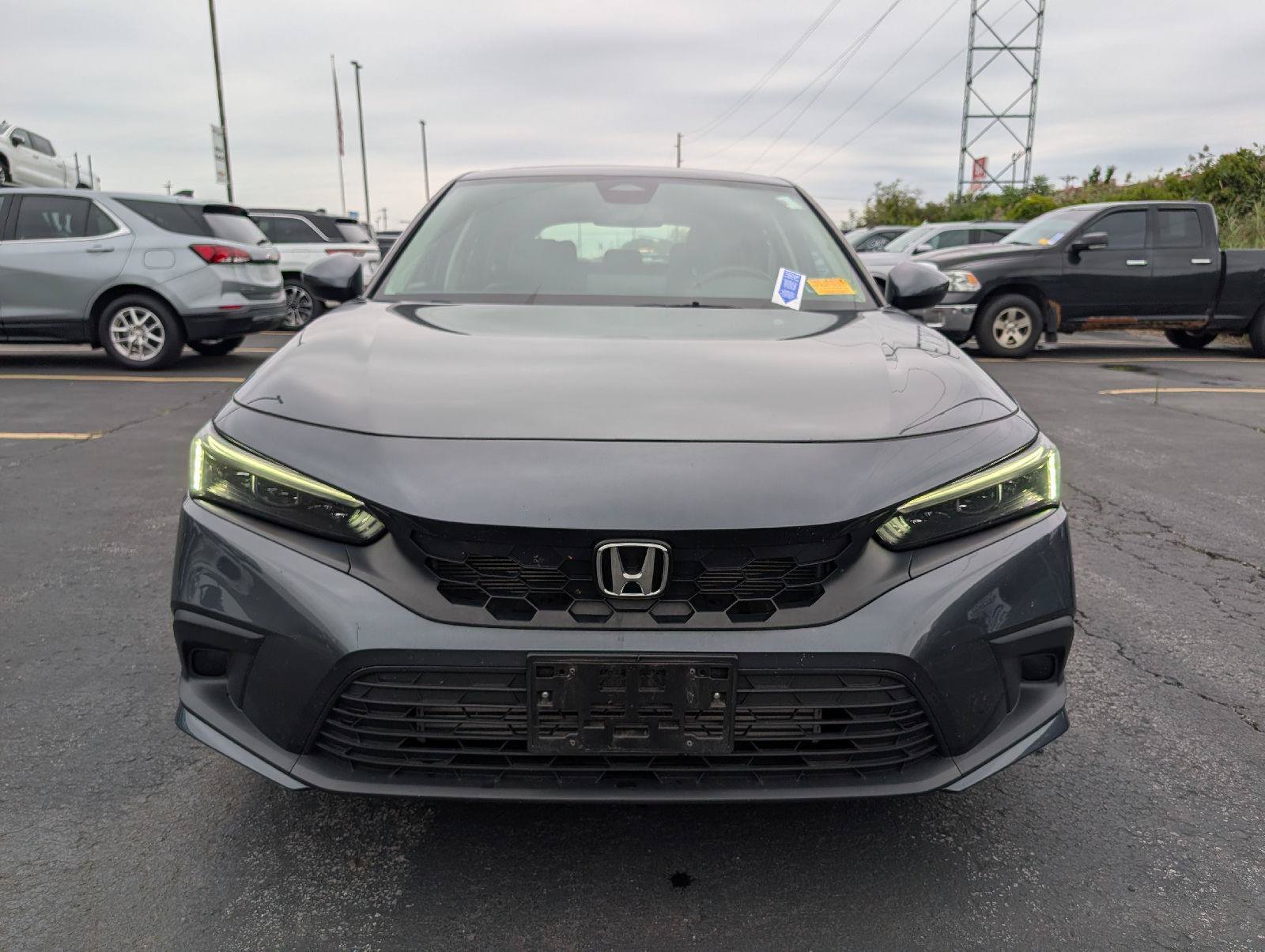 Used 2024 Honda Civic EX-L image 2