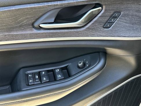 Certified 2021 Jeep Grand Cherokee L Limited image 17