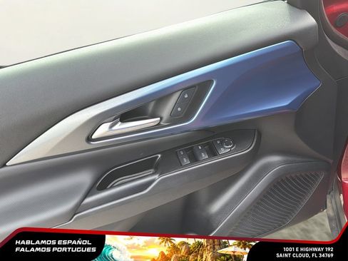 Certified 2025 Chevrolet Equinox EV LT w/ Convenience Package FWD image 11