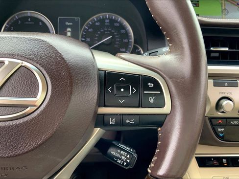 Used 2017 Lexus ES 350 image 22