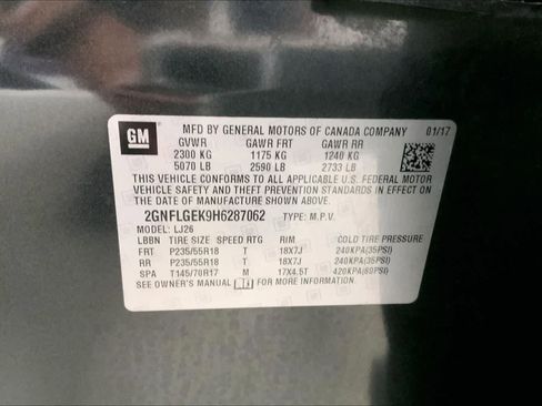 Used 2017 Chevrolet Equinox Premier w/ Enhanced Convenience Package image 19