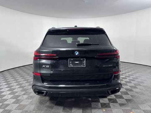 Used 2024 BMW X5 xDrive40i w/ M Sport Package image 6