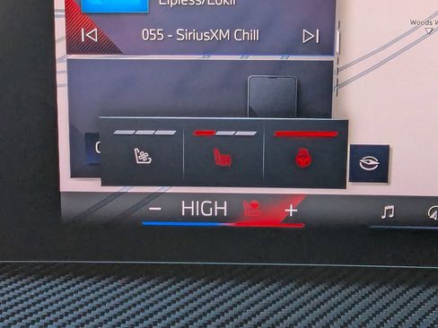 New 2026 BMW X6 M60i image 19