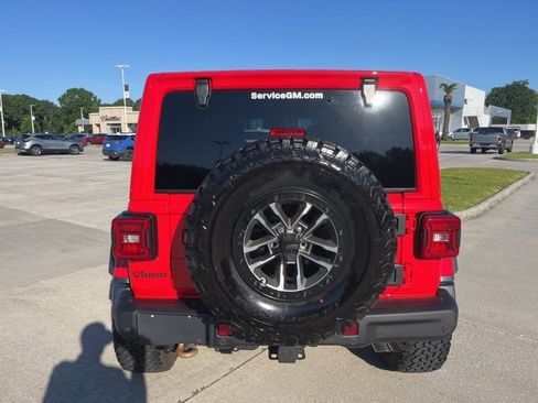 Used 2024 Jeep Wrangler Unlimited Rubicon 392 image 6