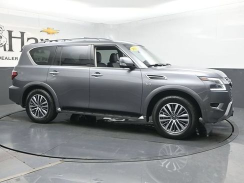 Used 2022 Nissan Armada SL w/ Captain's Chairs Package AWD/4WD image 1