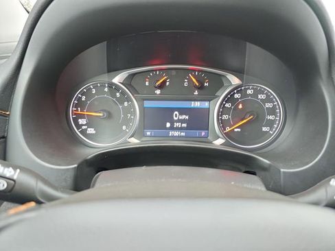 Used 2023 GMC Terrain AT4 image 12