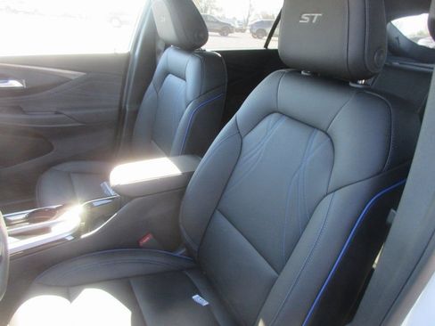 New 2026 Buick Envista Sport Touring w/ Convenience I Package image 13