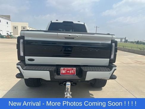 Used 2025 Ford F250 Platinum w/ FX4 Off-Road Package AWD/4WD image 6