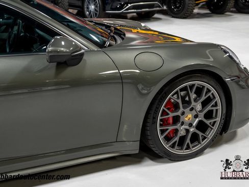 Used 2020 Porsche 911 GT3 RS image 19