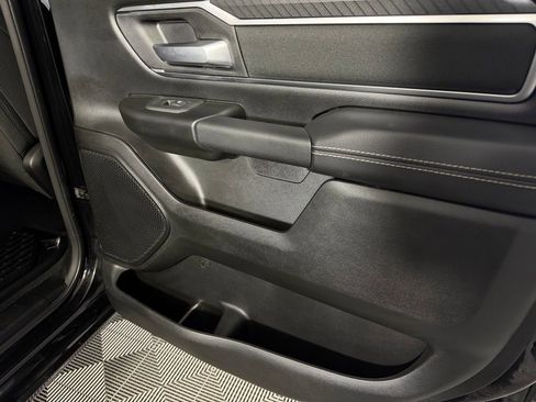 Used 2025 RAM 1500 Big Horn AWD/4WD image 31