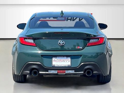 Used 2025 Toyota GR86 Hakone Edition RWD image 6