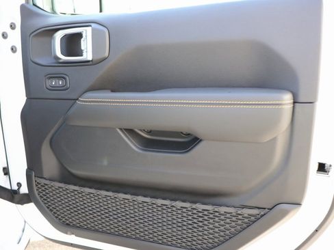 New 2026 Jeep Wrangler Sahara w/ Safety Group image 8