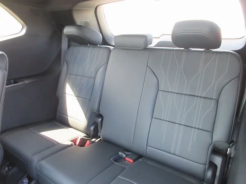 New 2026 Buick Enclave Avenir w/ Super Cruise Package image 15