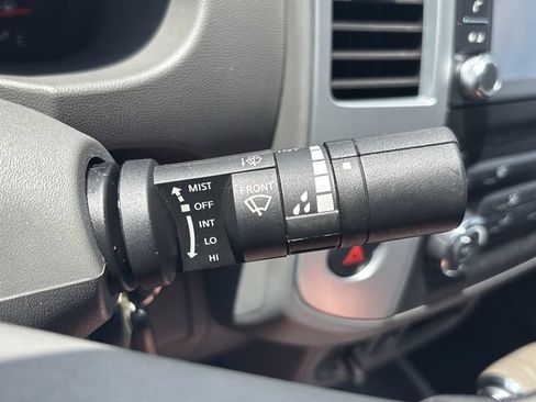 Used 2019 Nissan Frontier SV AWD/4WD image 22