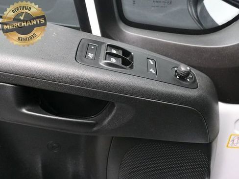 Used 2025 RAM ProMaster 2500 w/ Convenience Group FWD image 17