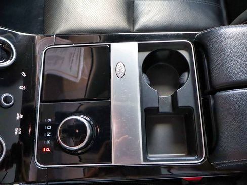 Used 2020 Land Rover Range Rover Velar S AWD/4WD image 36