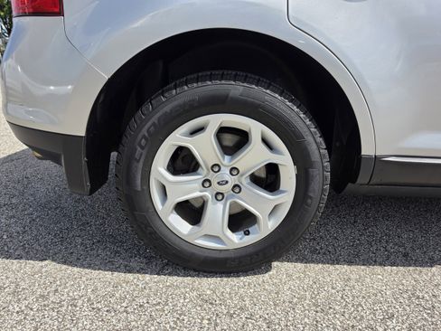Used 2013 Ford Edge SE AWD/4WD image 25