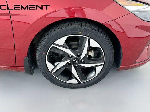 Certified 2023 Hyundai Elantra SEL w/ Convenience Package FWD image 37