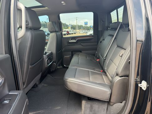 Used 2024 GMC Sierra 2500 Denali w/ Denali Reserve Package AWD/4WD image 34