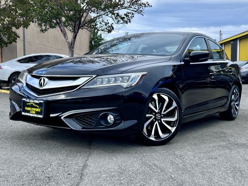 Used 2016 Acura ILX FWD image 2