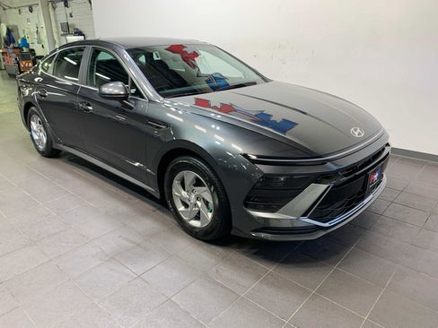 New 2026 Hyundai Sonata SE FWD image 2
