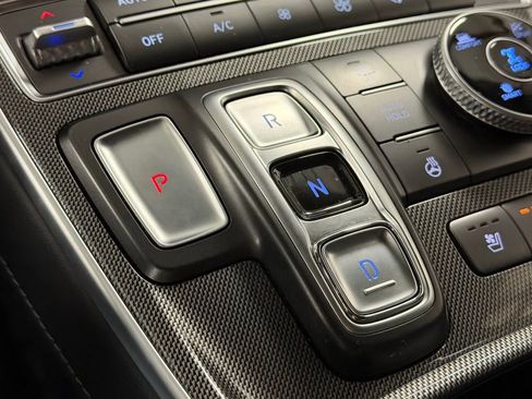 Certified 2023 Hyundai Santa Fe Limited image 21