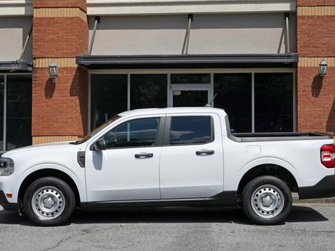 Used 2023 Ford Maverick XL FWD image 42
