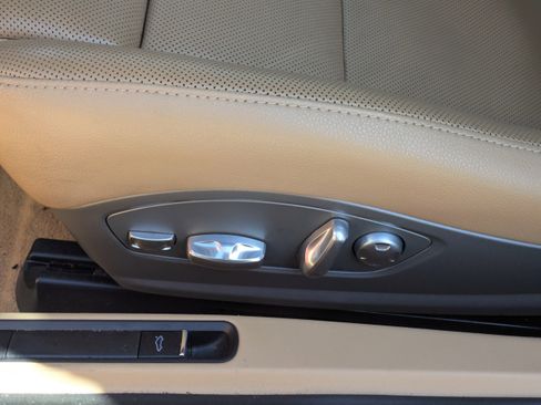 Used 2015 Porsche 911 Carrera RWD image 24