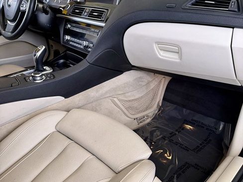 Used 2012 BMW 650i Coupe image 12
