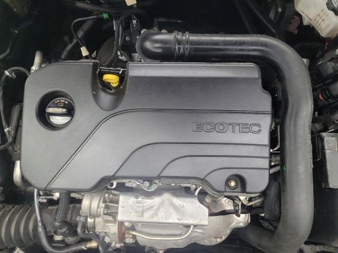 Used 2025 Chevrolet Malibu LT FWD image 30