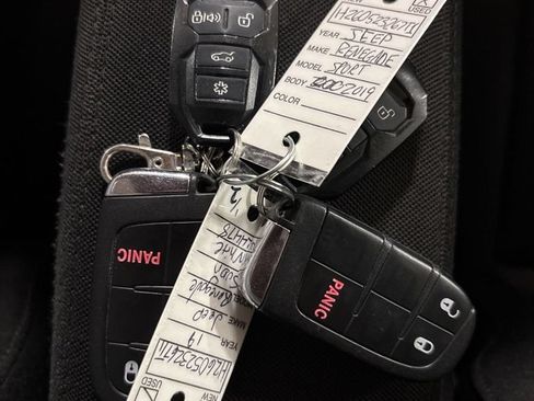 Used 2019 Jeep Renegade Sport w/ Sport Appearance Group AWD/4WD image 30