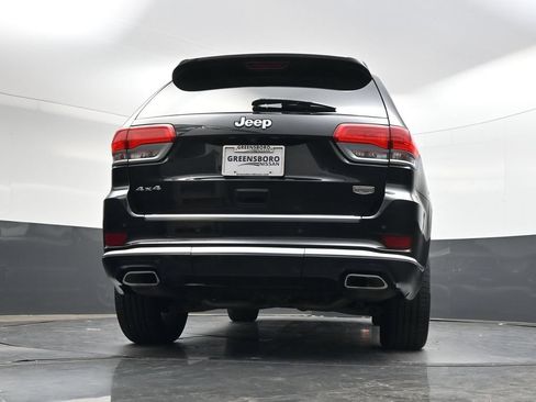 Used 2015 Jeep Grand Cherokee Summit w/ Platinum Series Group AWD/4WD image 35