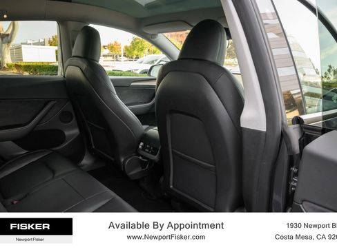 Used 2023 Tesla Model Y 2WD image 24