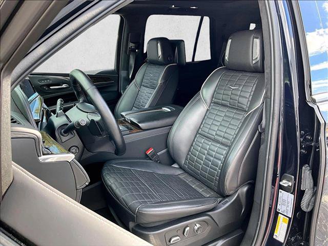 Certified 2024 Cadillac Escalade Sport Platinum w/ LPO, Floor Liner Package AWD/4WD image 27