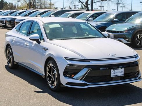 New 2026 Hyundai Sonata SEL FWD image 6