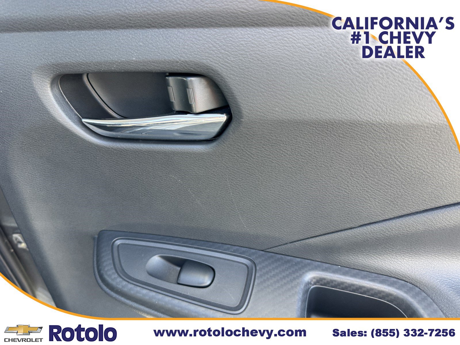 Used 2024 Nissan Versa SV FWD image 13