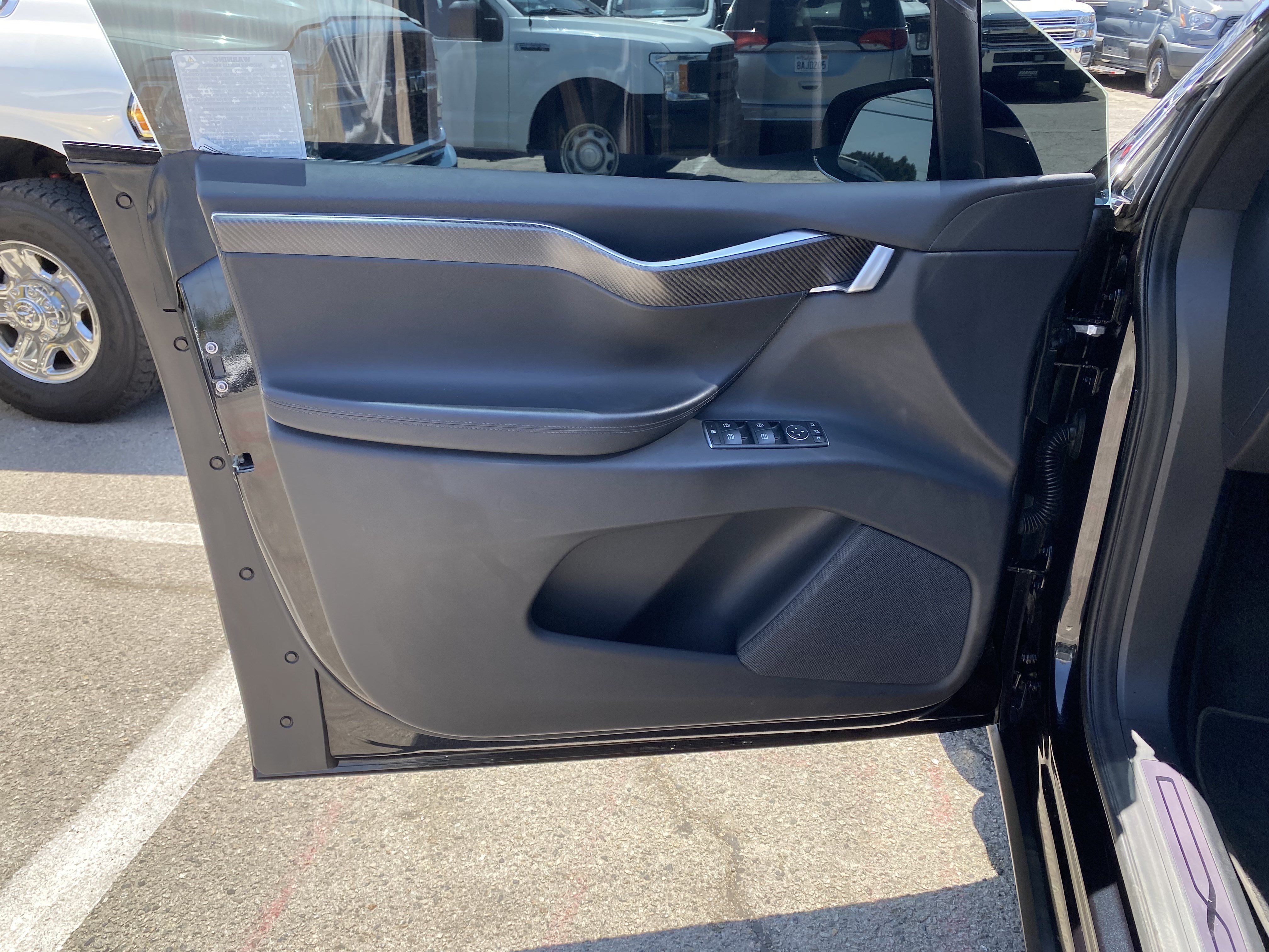 Used 2017 Tesla Model X 100D AWD/4WD image 16