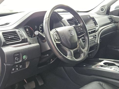 Used 2025 Honda Ridgeline RTL image 13