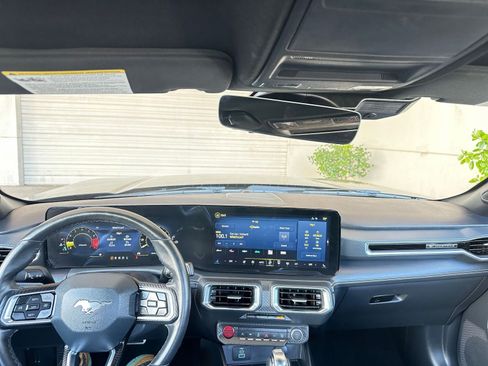 Used 2024 Ford Mustang Premium image 33