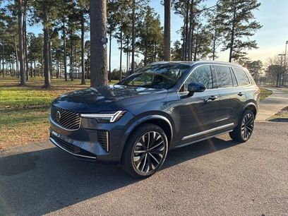 New 2025 Volvo XC90 B6 Plus w/ Protection Package Premier